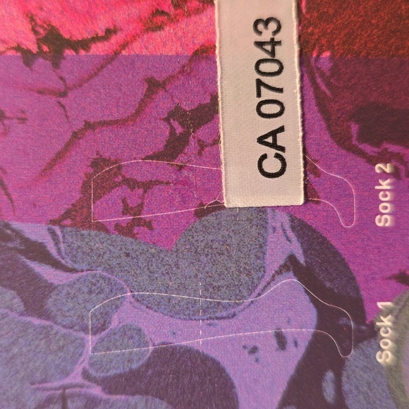 Hysteria by Happy Socks - Frida Crew Socks in Silky Viscose - Picture 10 of 12